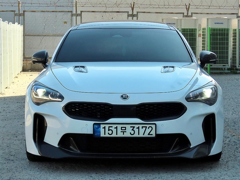 기아 스팅어 AWD 3.3 GT 마스터즈 터보 패키지 사진