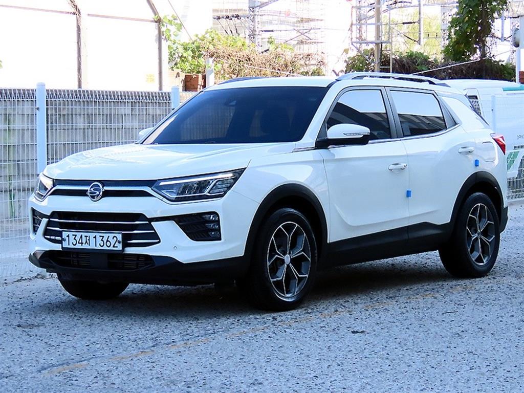 KGM 코란도 2WD 가솔린 1.5 C5 플러스 사진 2/20