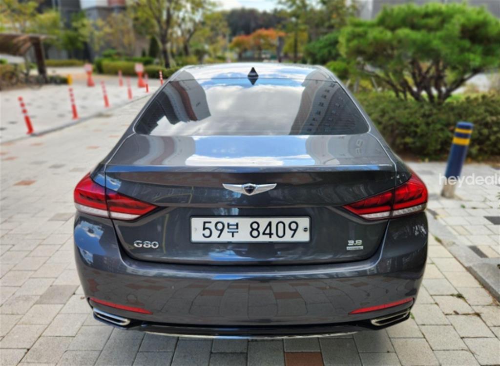 제네시스 G80 3.8 GDI AWD 프레스티지 사진 2/18