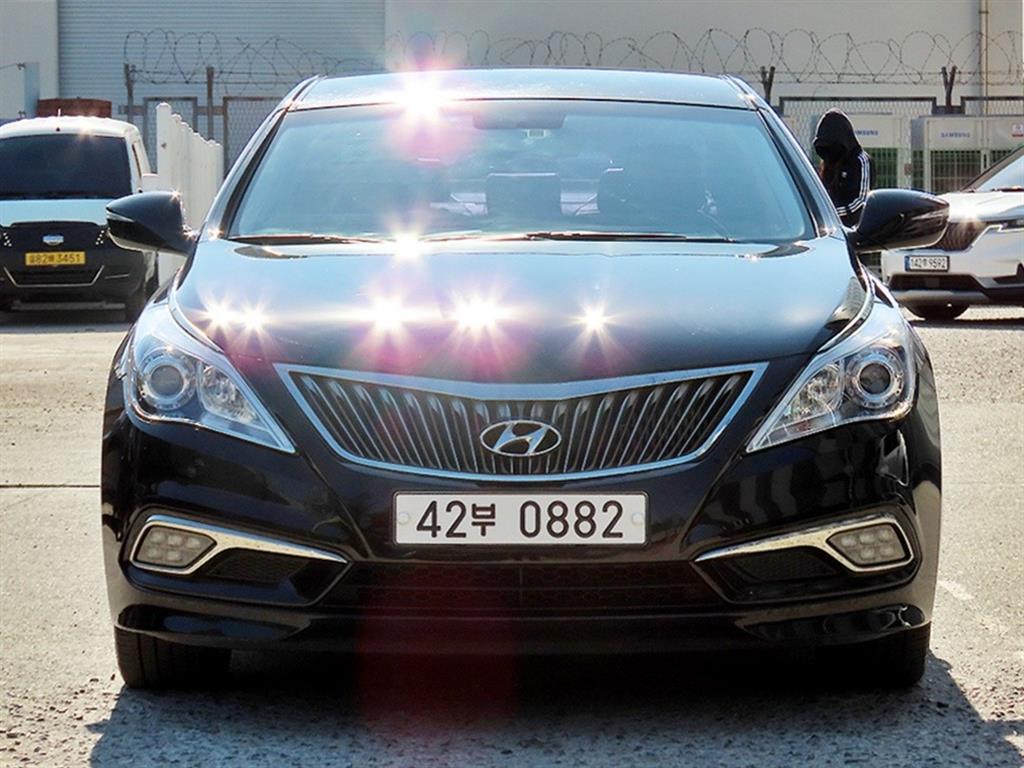현대 그랜저 HG220 PREMIUM 기본형 사진