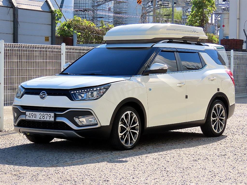 KGM 티볼리 2WD 디젤 1.6 IX 사진 2/20