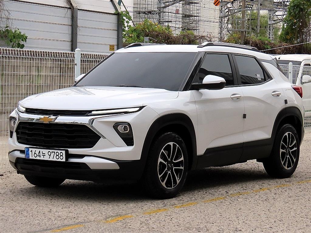 쉐보레 트레일블레이저 가솔린 1.35 터보 2WD LT 사진 2/20