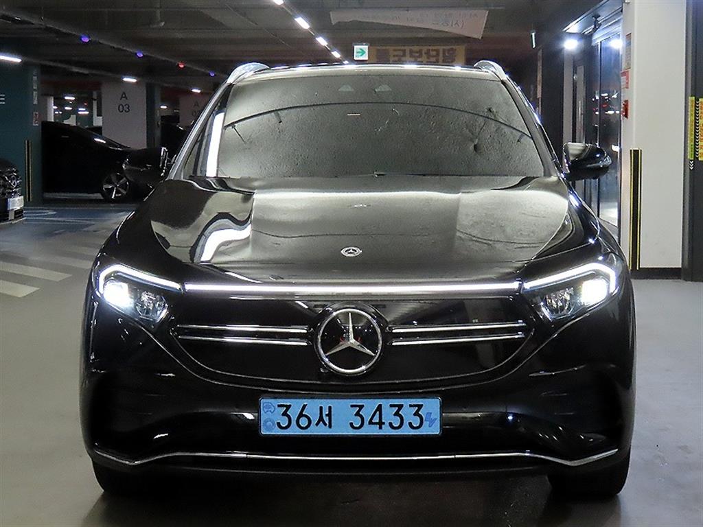 벤츠 EQA 250 AMG 라인 사진 2/20