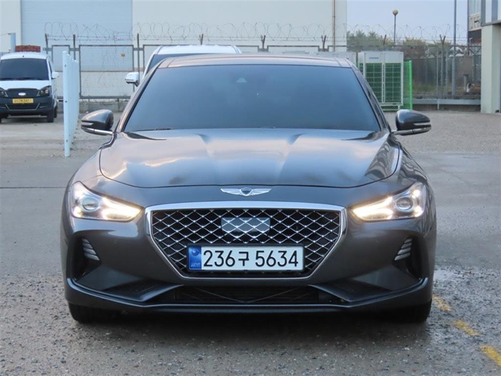 제네시스 G70 2.0T AWD 슈프림 사진